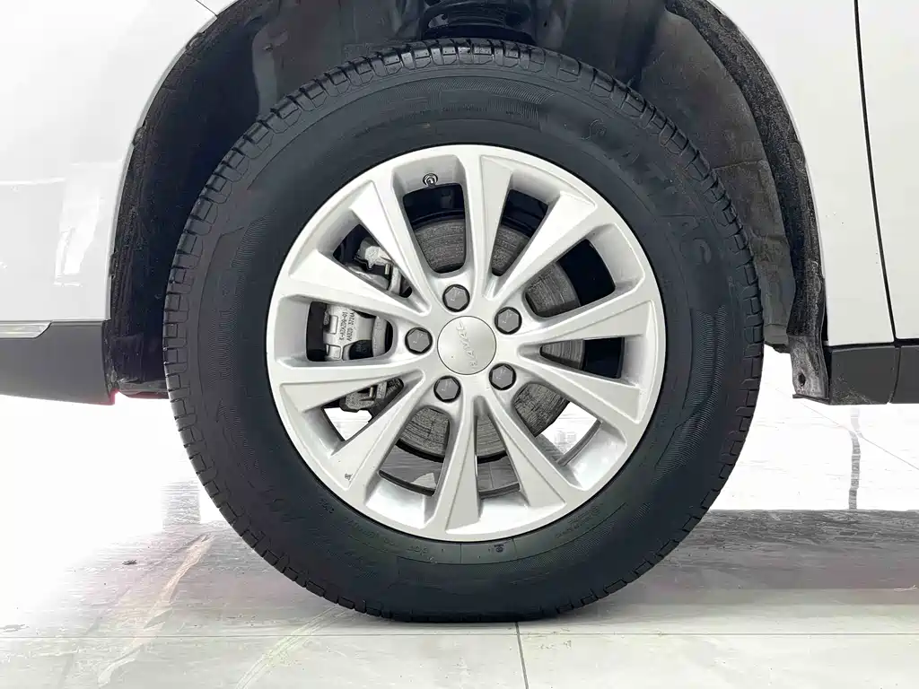 Haval M6 2023 — фото 14