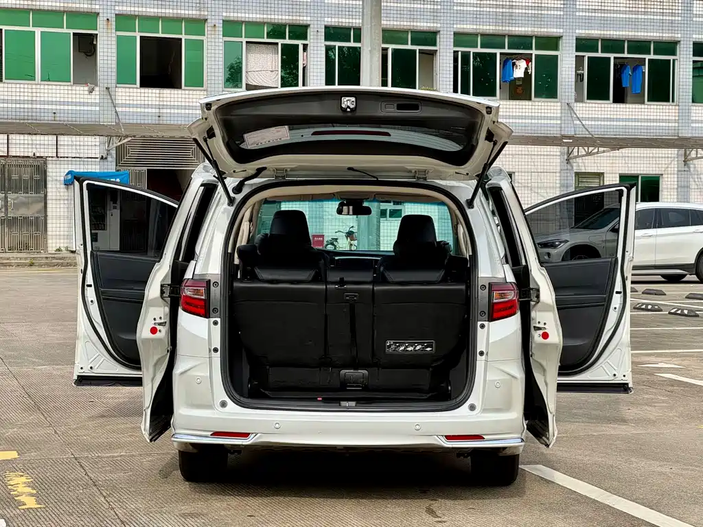 Honda Odyssey 2021 — фото 17