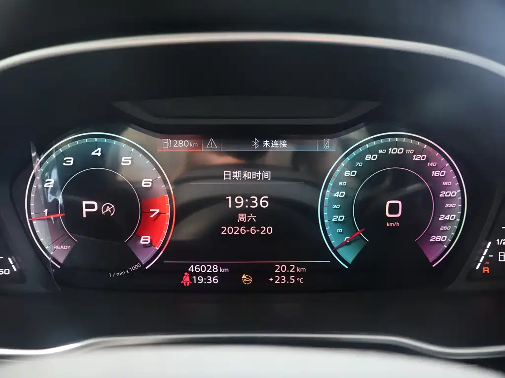 Audi Q3 2022 — фото 16