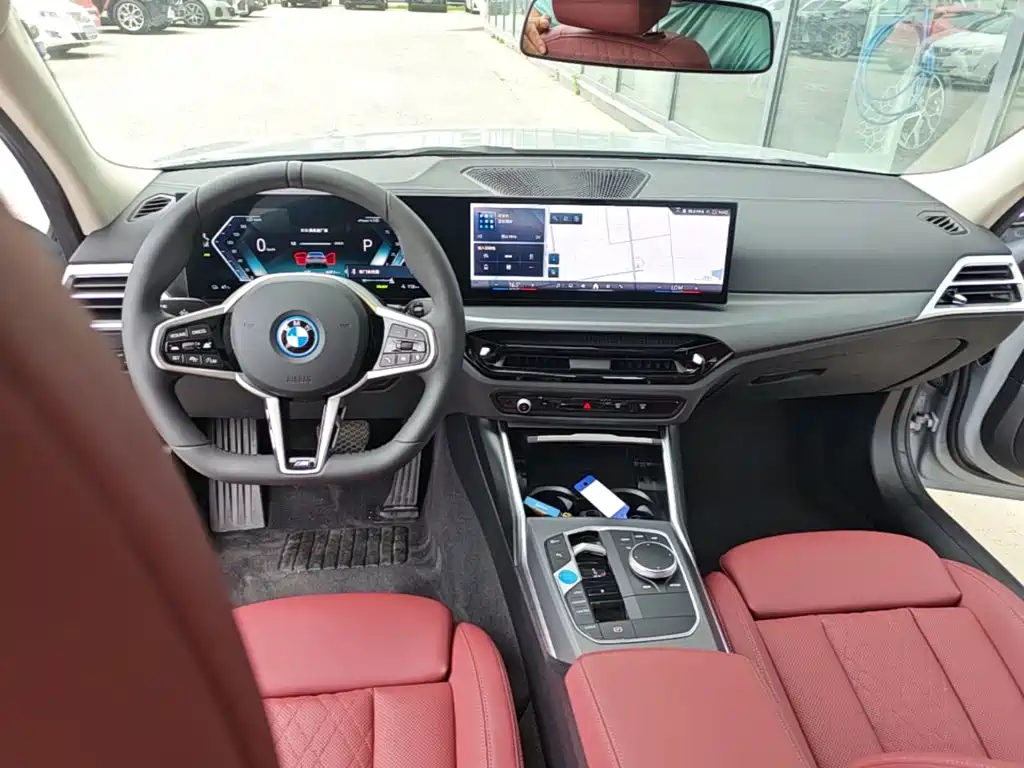 BMW i3 2025 — фото 10