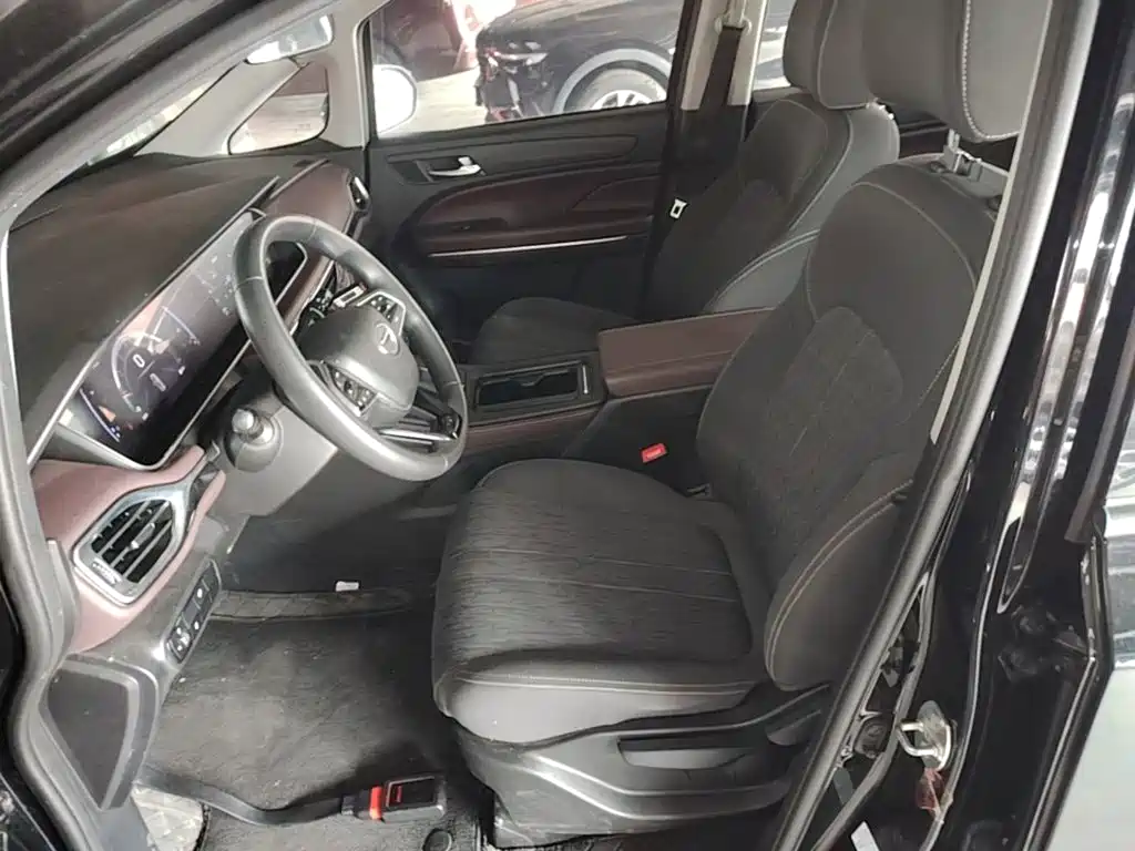 GAC Motor Trumpchi M6 2022 — фото 15