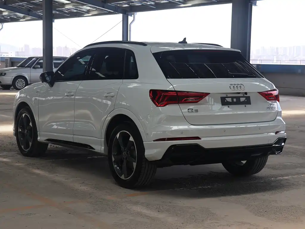 Audi Q3 2023