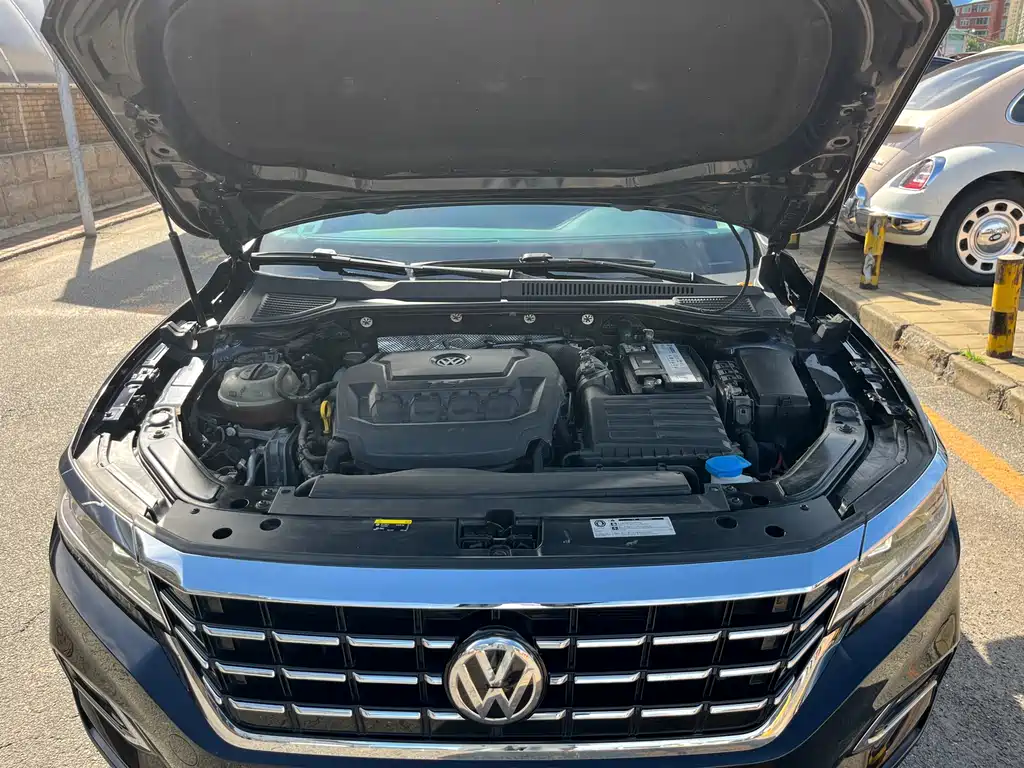 Volkswagen Passat 2019 — фото 23