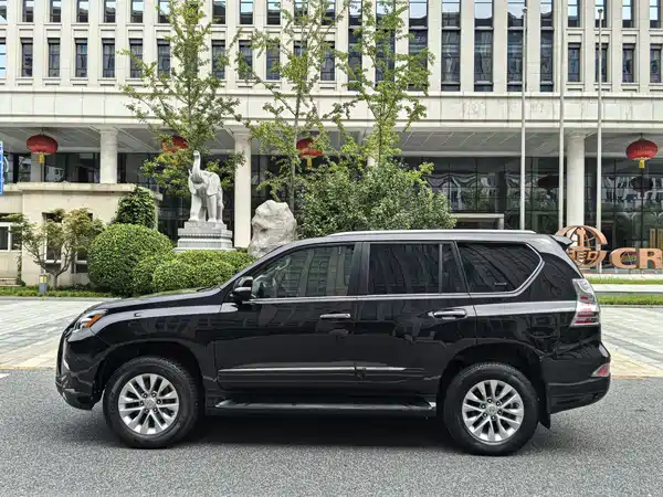 Lexus GX 2014