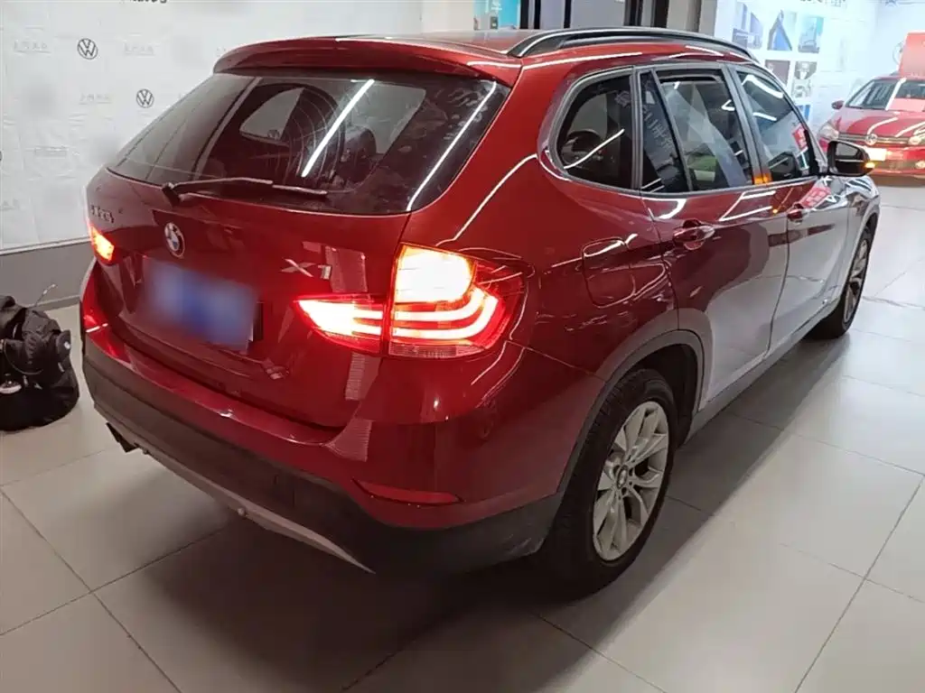 BMW X1 2015 — фото 7