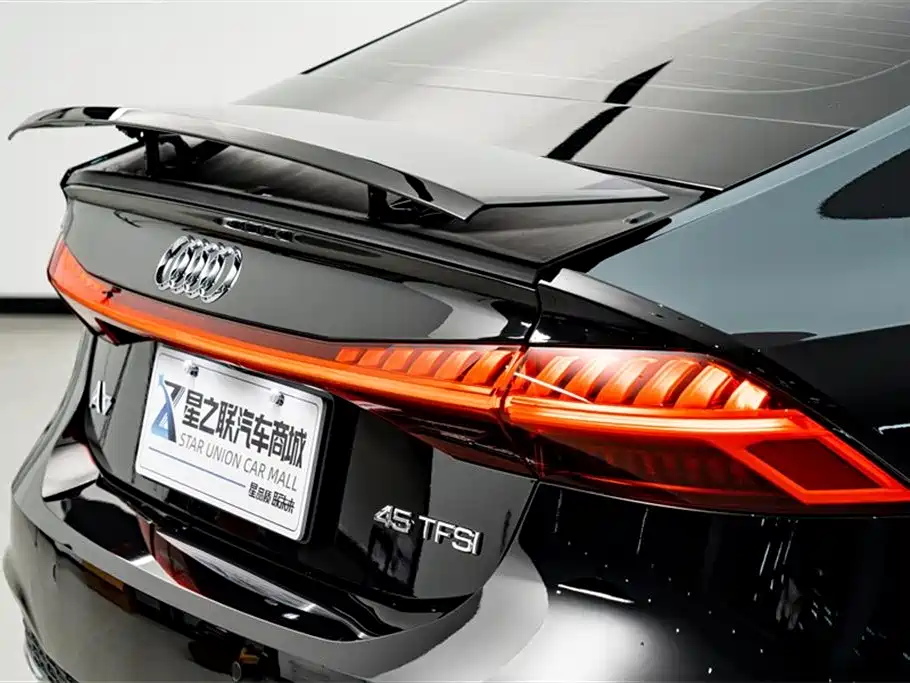 Audi A7 2024 — фото 8