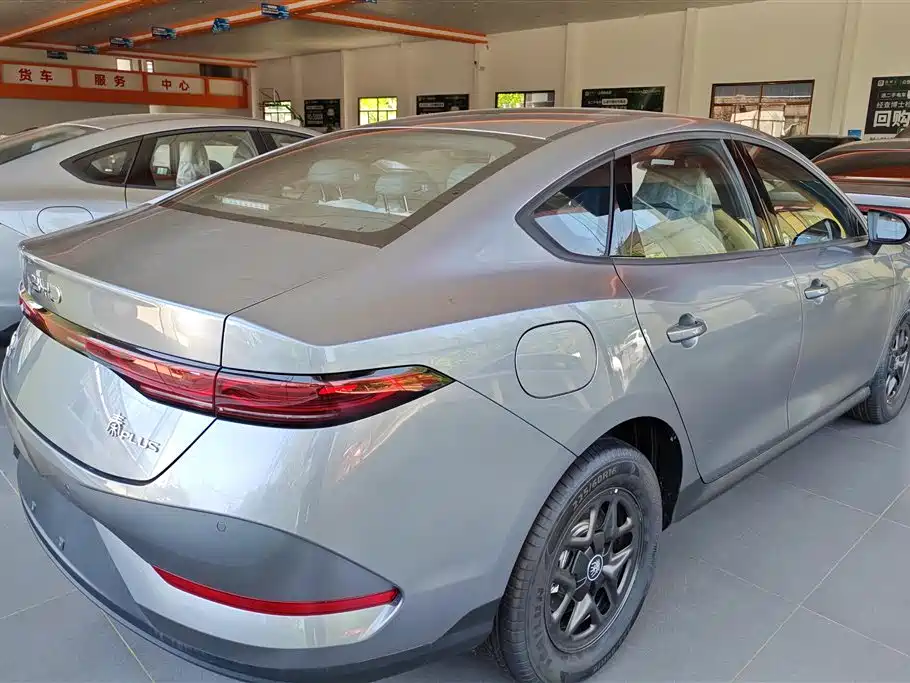 BYD Qin PLUS 2025 — фото 3