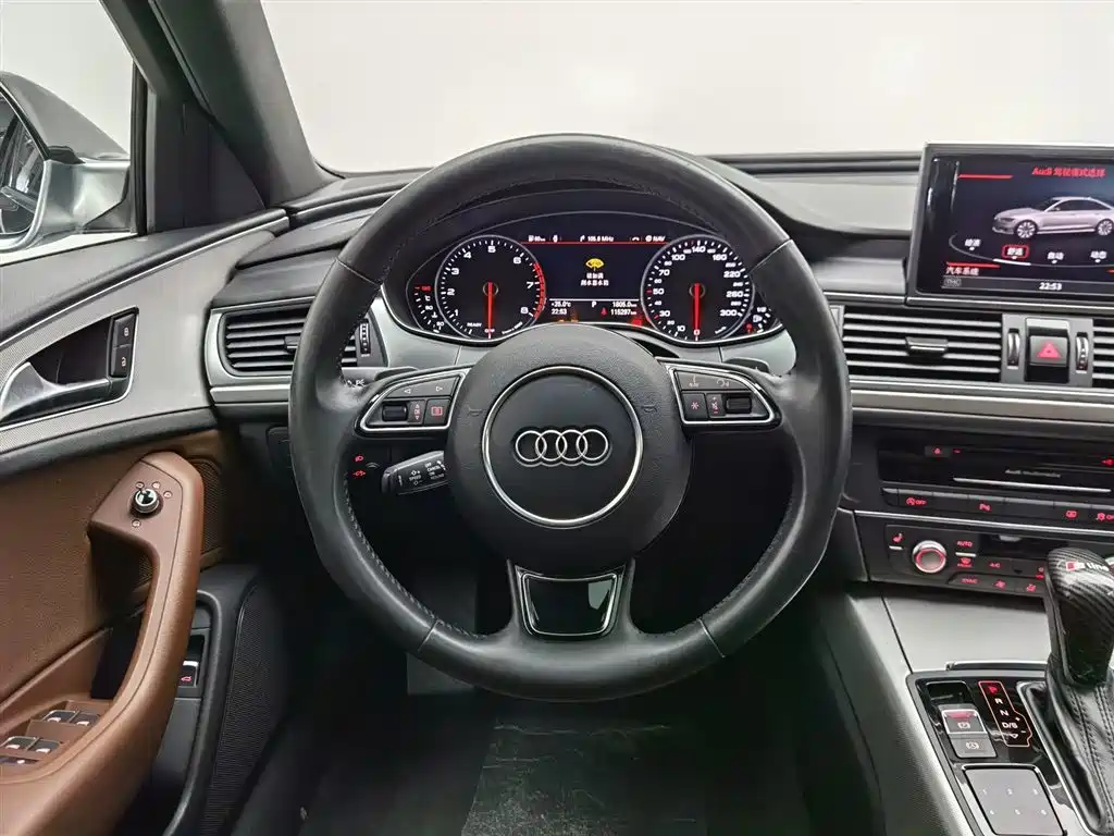 Audi A6L 2018 — фото 11