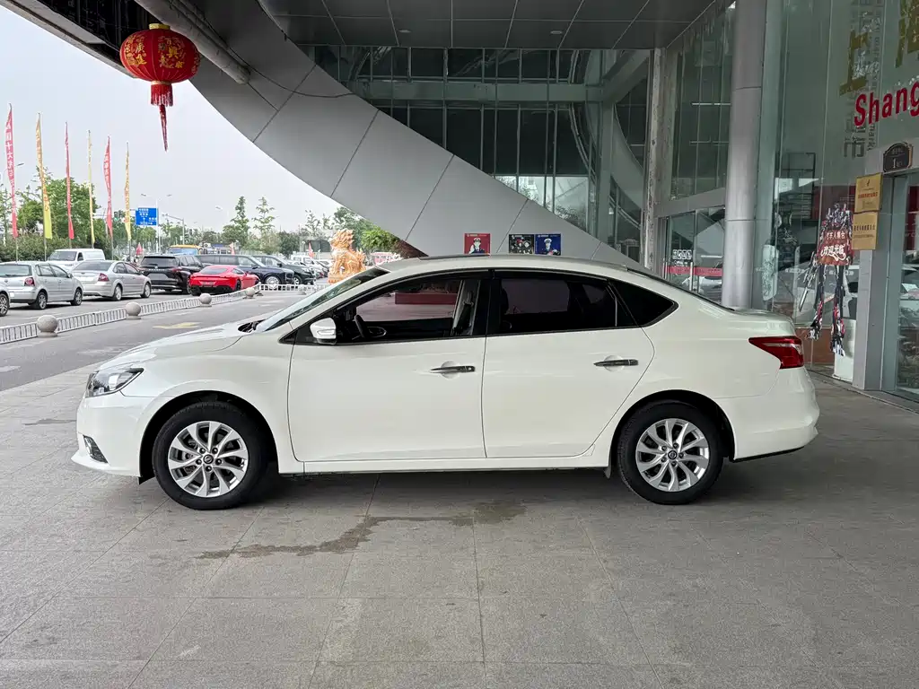 Nissan Sylphy 2018 — фото 2