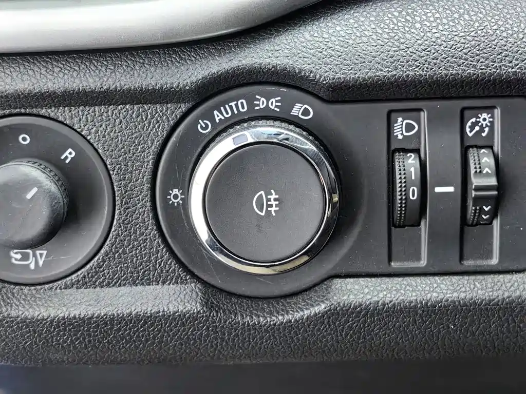 Buick Excelle 2018 — фото 21