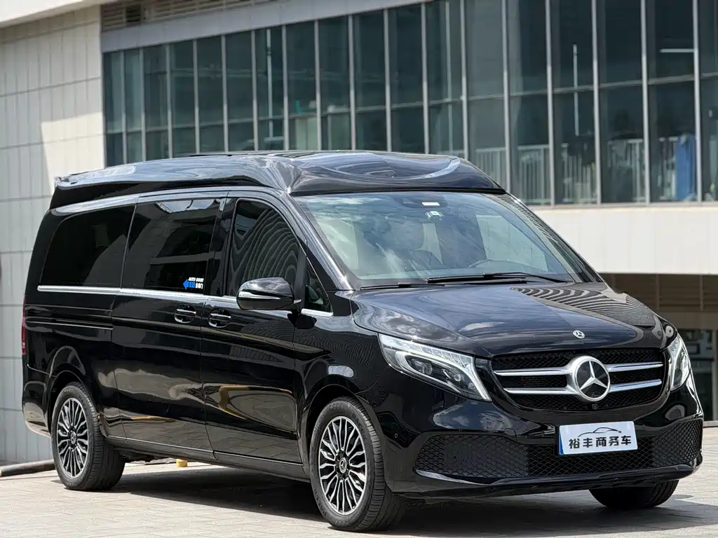 Mercedes-Benz V-Class 2022 — фото 3