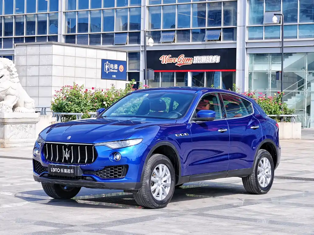 Maserati Levante 2019 — фото 1