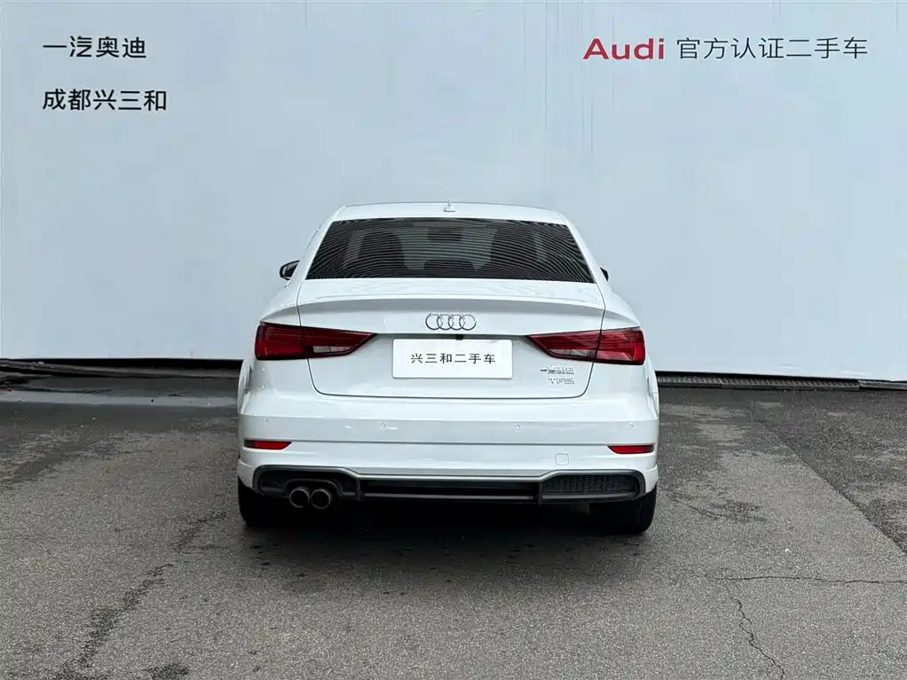 Audi A3 2018 — фото 5