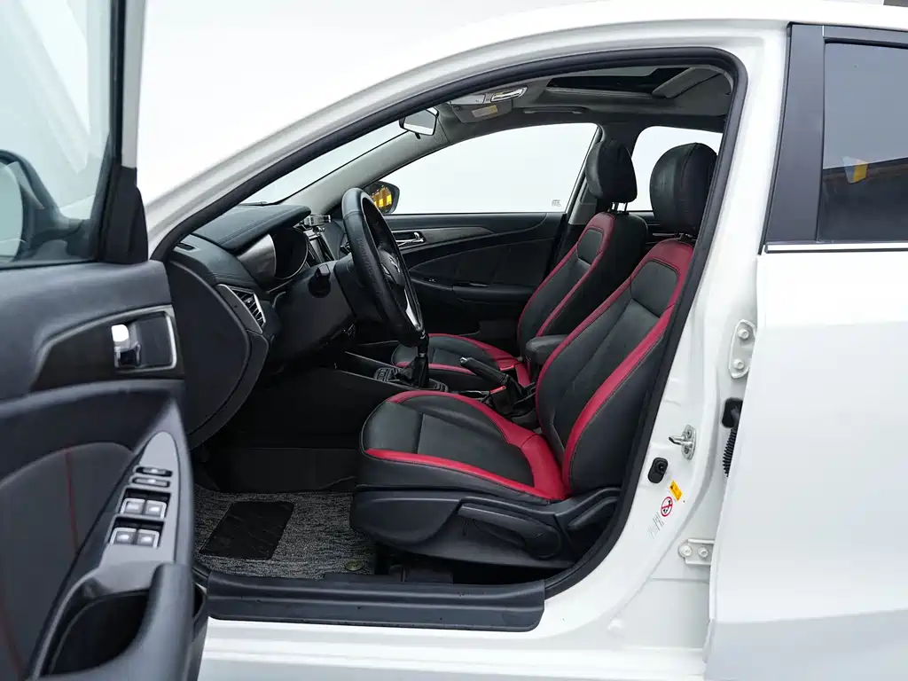 Changan Eado XT 2017