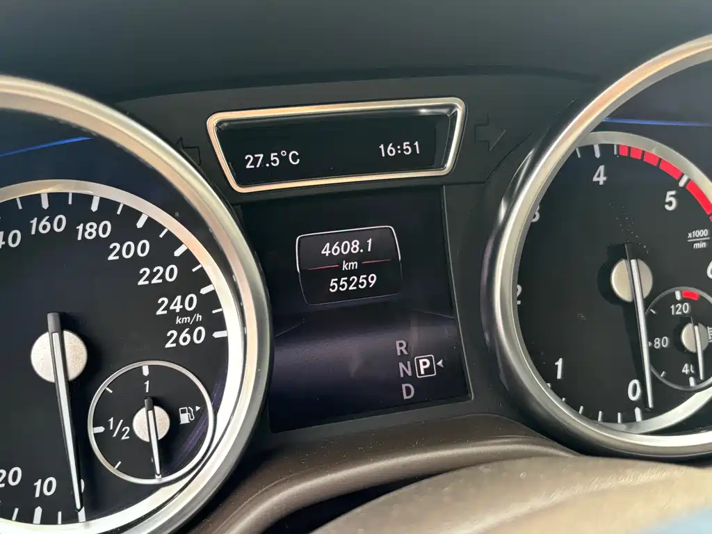Mercedes-Benz M-Class 2015 — фото 6