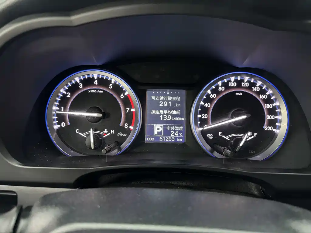 Toyota Highlander 2018 — фото 10