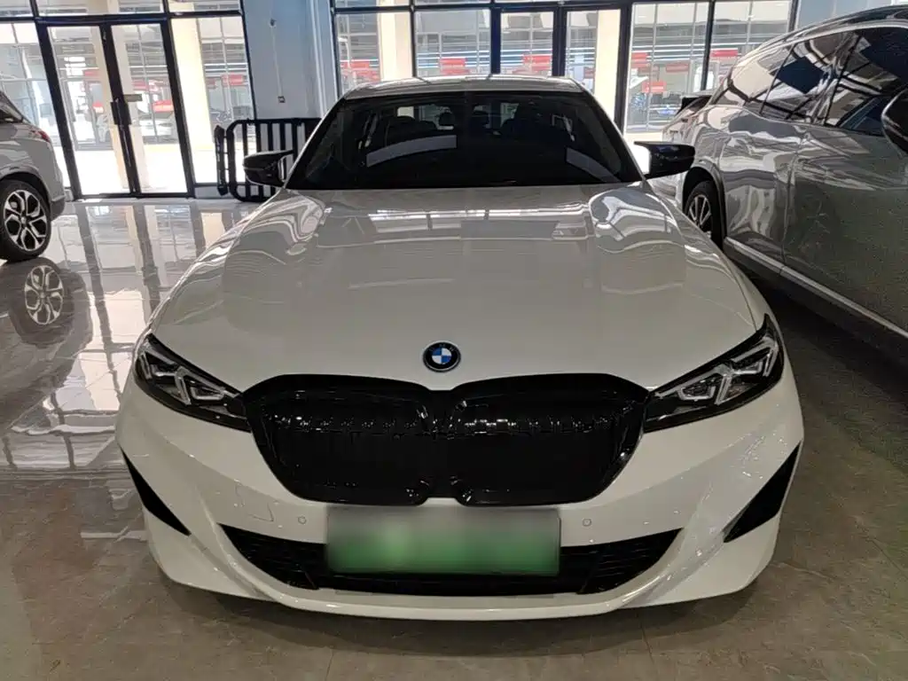 BMW i3 2024