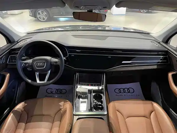 Audi Q7 2022