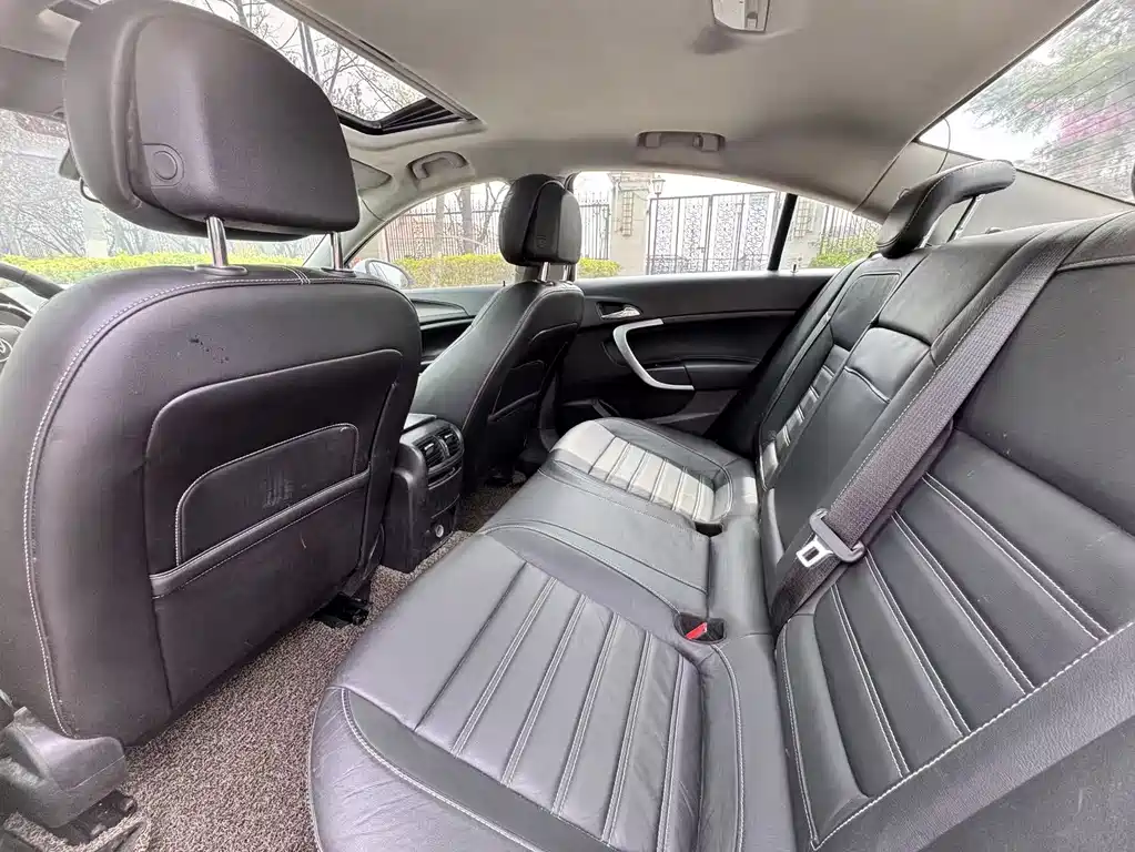 Buick Regal 2014 — фото 10