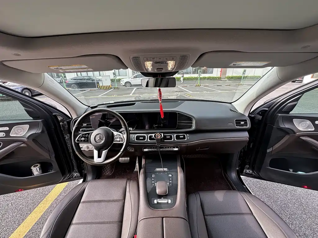Mercedes-Benz GLS 2023 — фото 15