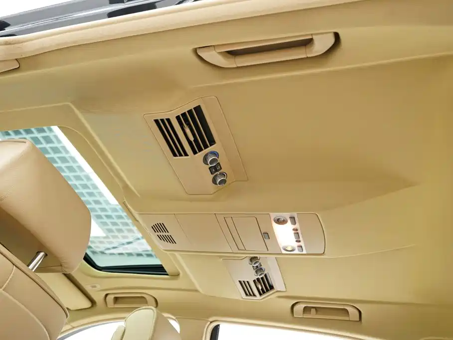 BMW 7 Series 2008 — фото 23