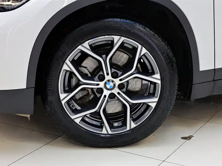 BMW X1 2021 — фото 13
