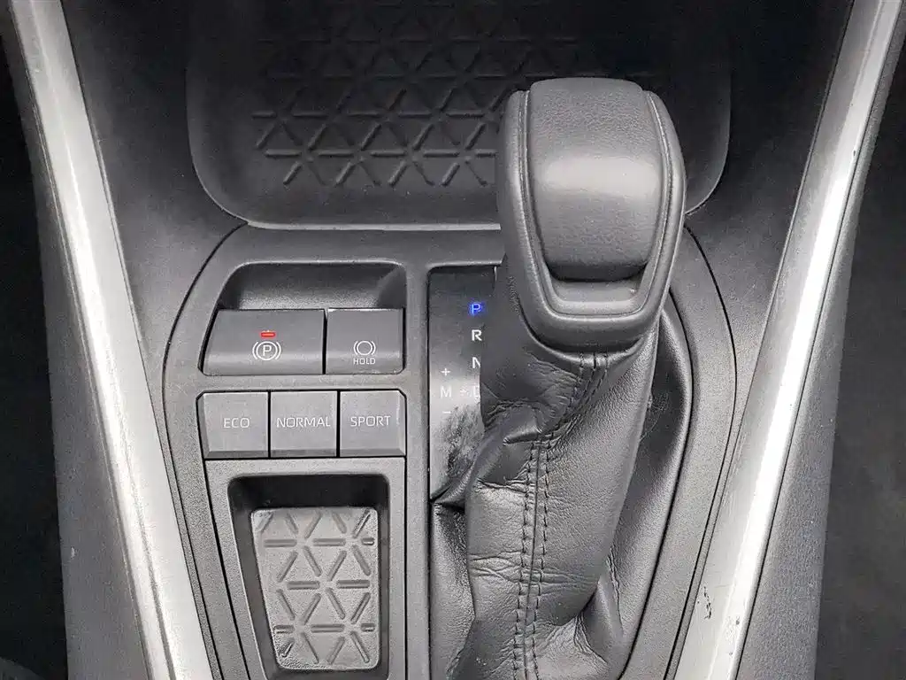 Toyota Wildlander 2021 — фото 13