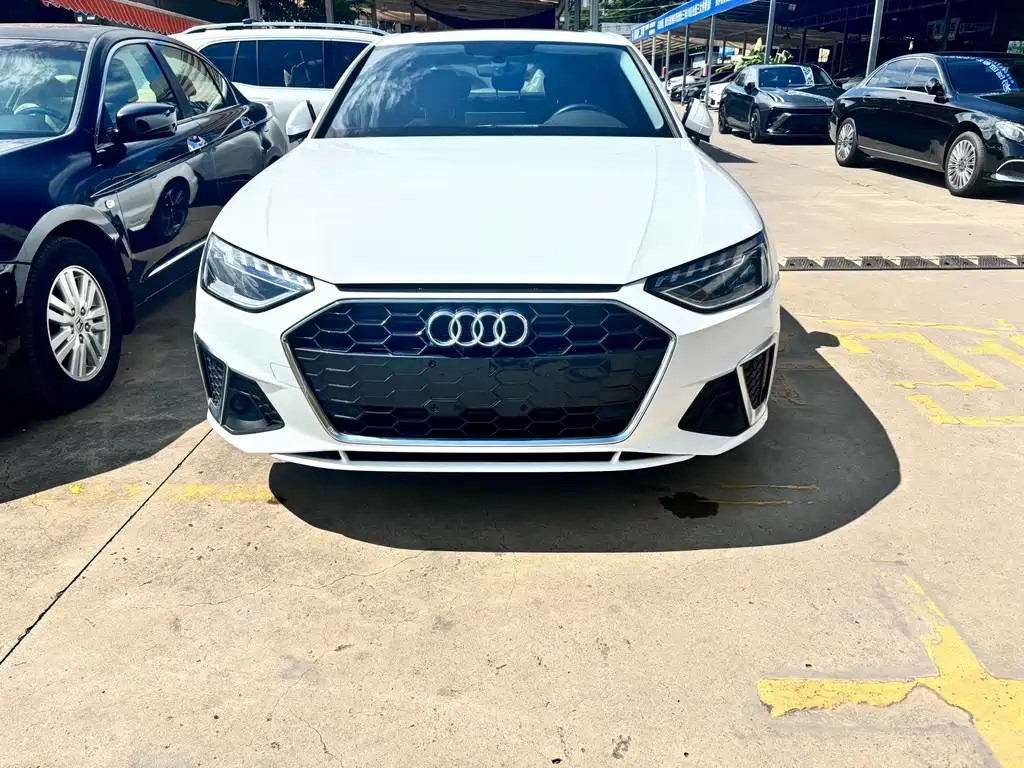 Audi A4L 2020 — фото 2