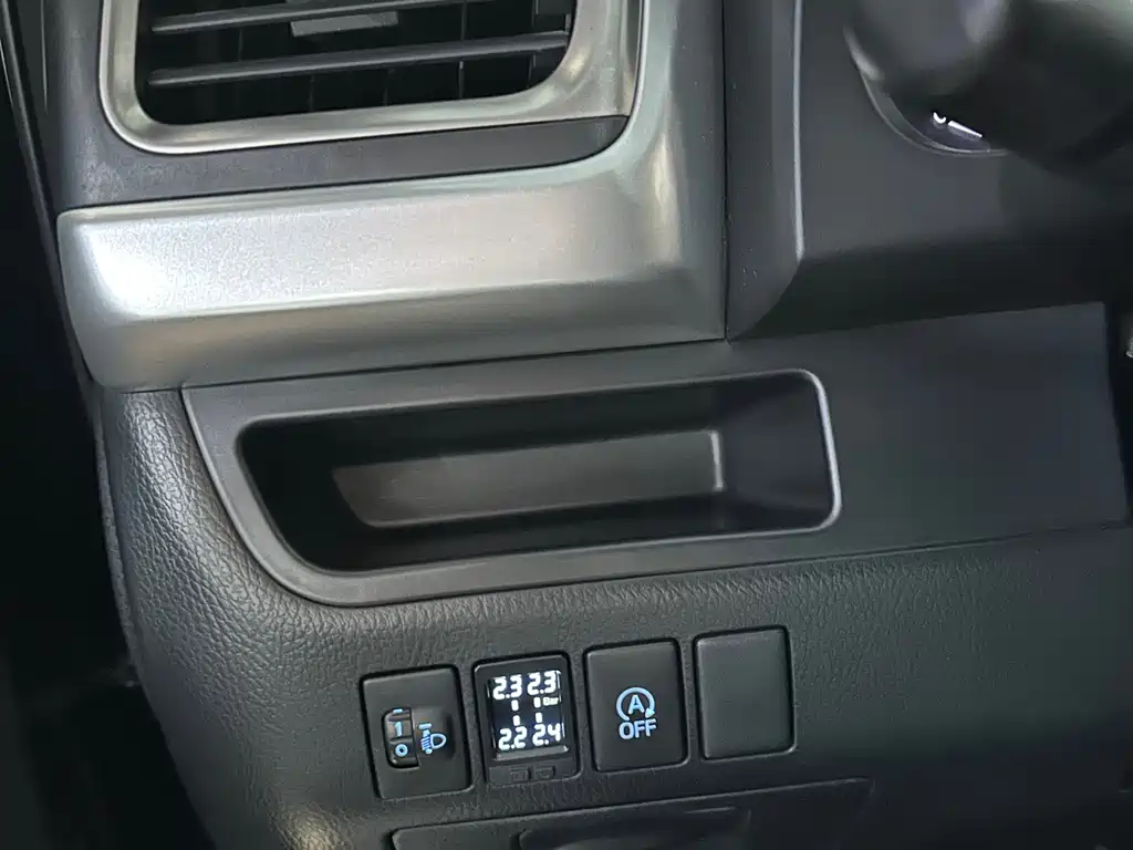 Toyota Highlander 2016 — фото 12