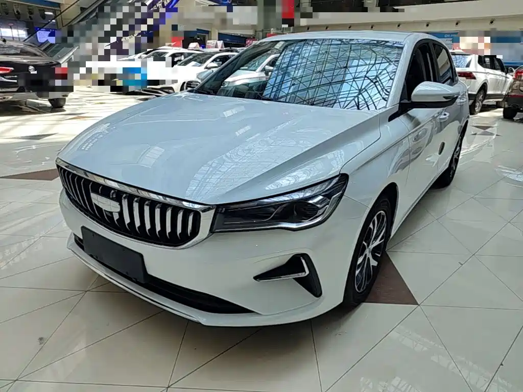 Geely Emgrand 2024