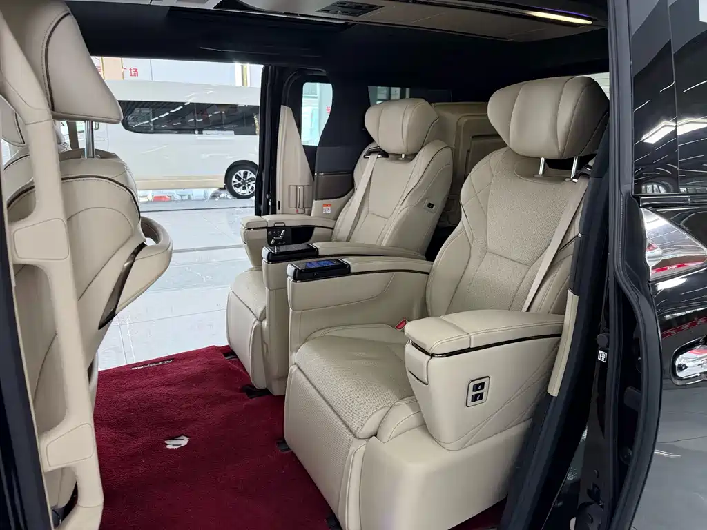 Toyota Vellfire 2024 — фото 15