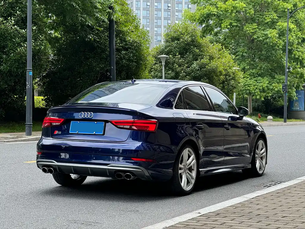 Audi S3 2018 — фото 4