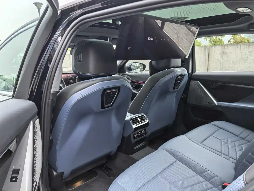 BMW i5 2025 — фото 12
