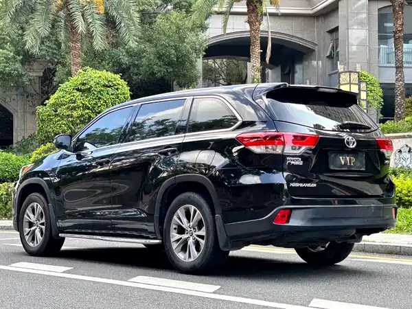 Toyota Highlander 2018