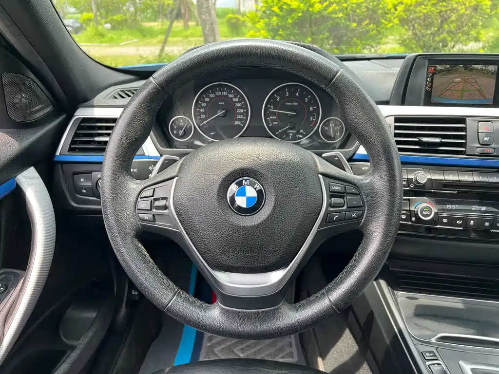 BMW 3 Series 2017 — фото 4