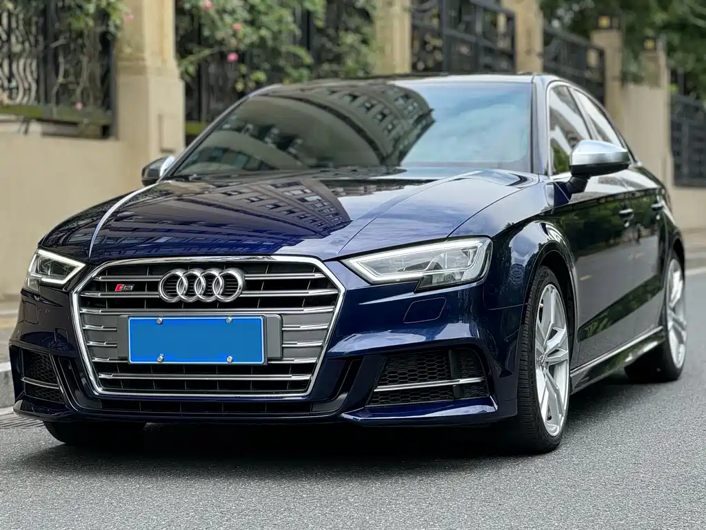 Audi S3 2018 — фото 7