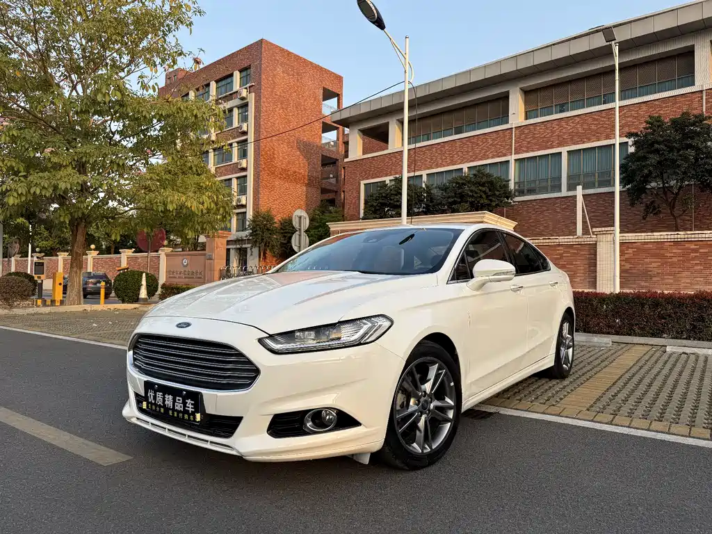 Ford Mondeo 2016 — фото 1