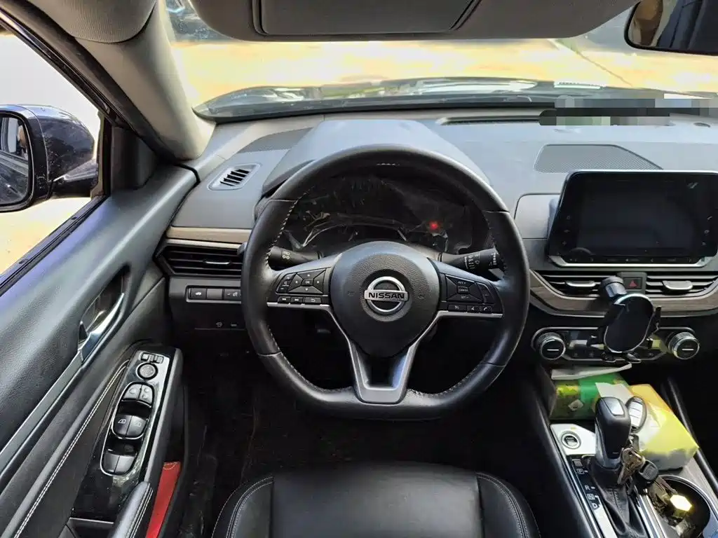 Nissan Teana 2021
