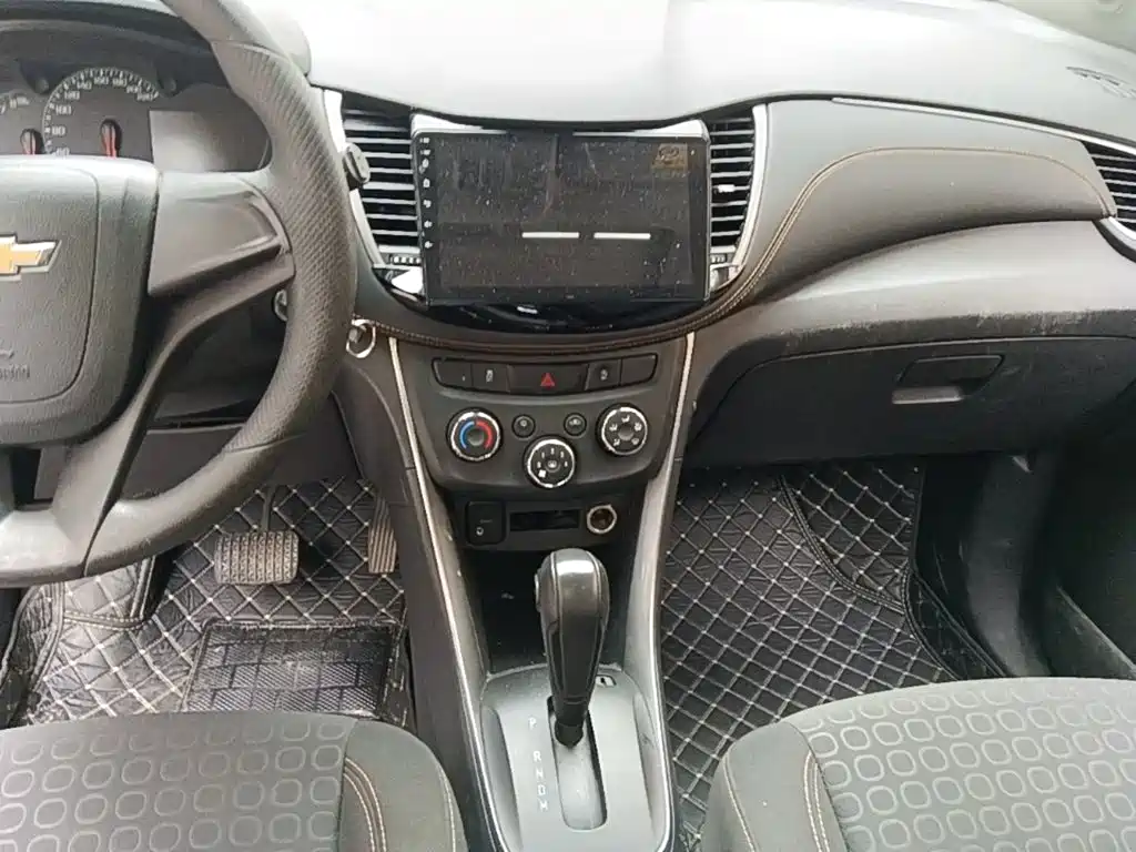 Chevrolet Trax 2017 — фото 13