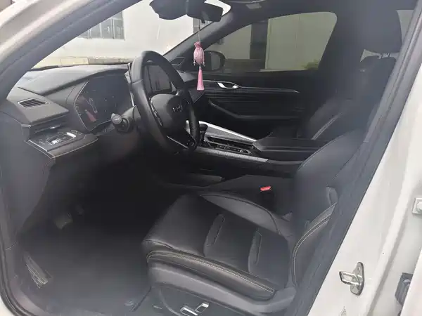 Geely Xingrui 2023