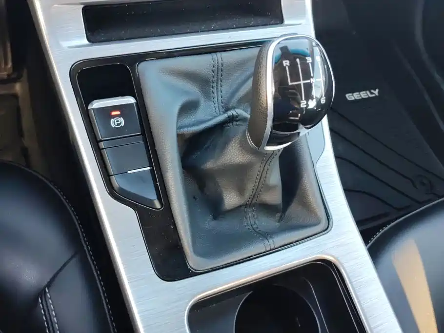 Geely Emgrand GS 2019 — фото 16