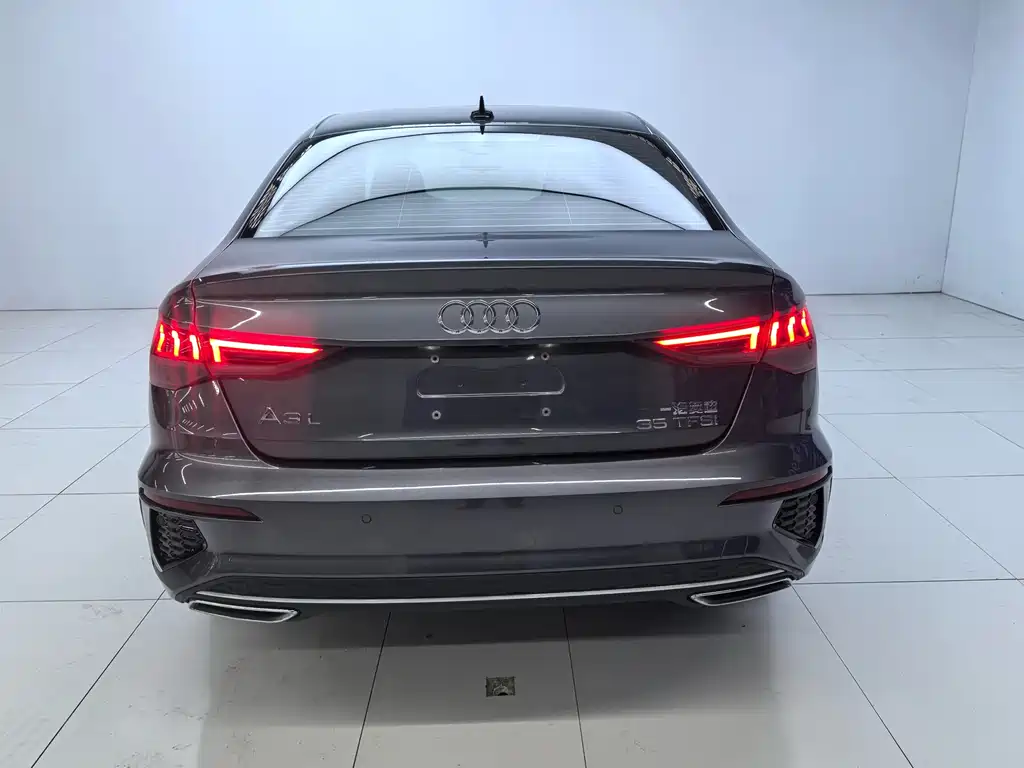 Audi A3 2024 — фото 16
