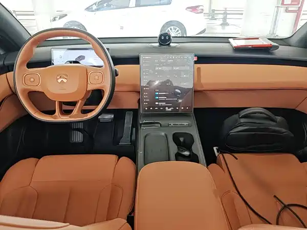 NIO ET5 2024