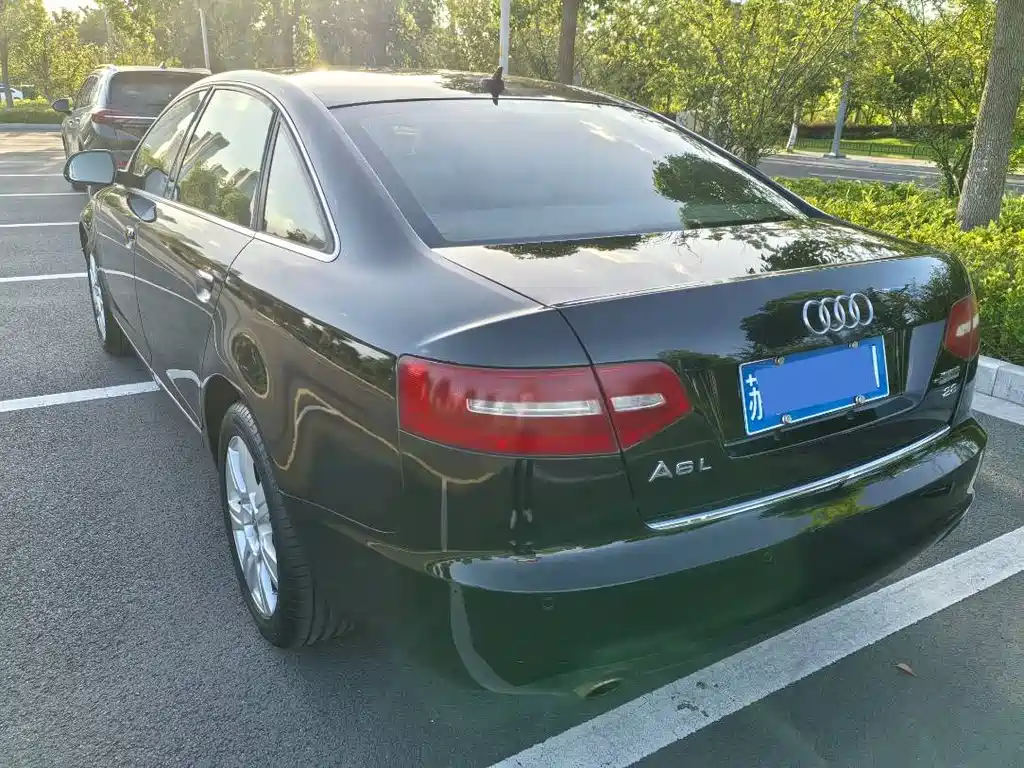 Audi A6L 2011
