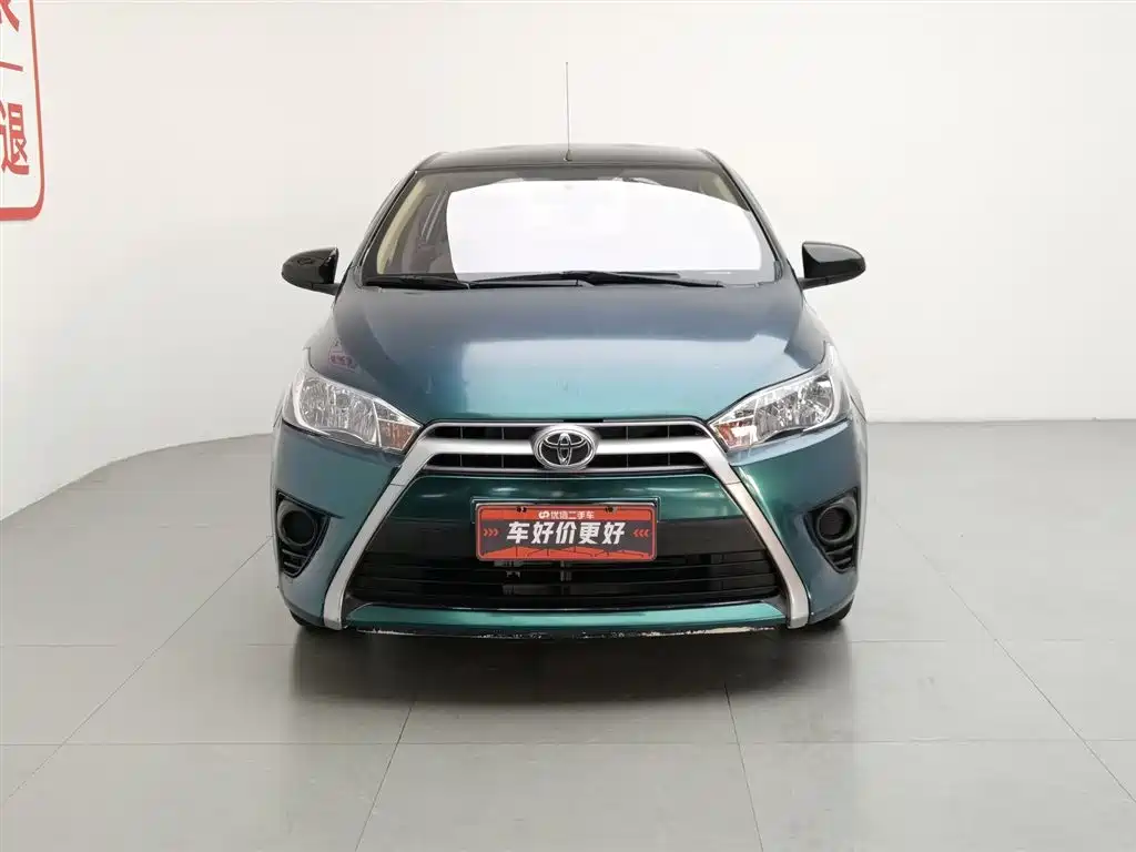 Toyota Yaris L 2015 — фото 3