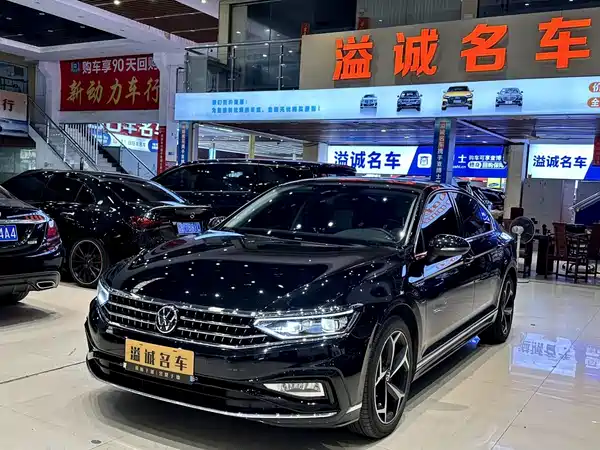Volkswagen Magotan 2024