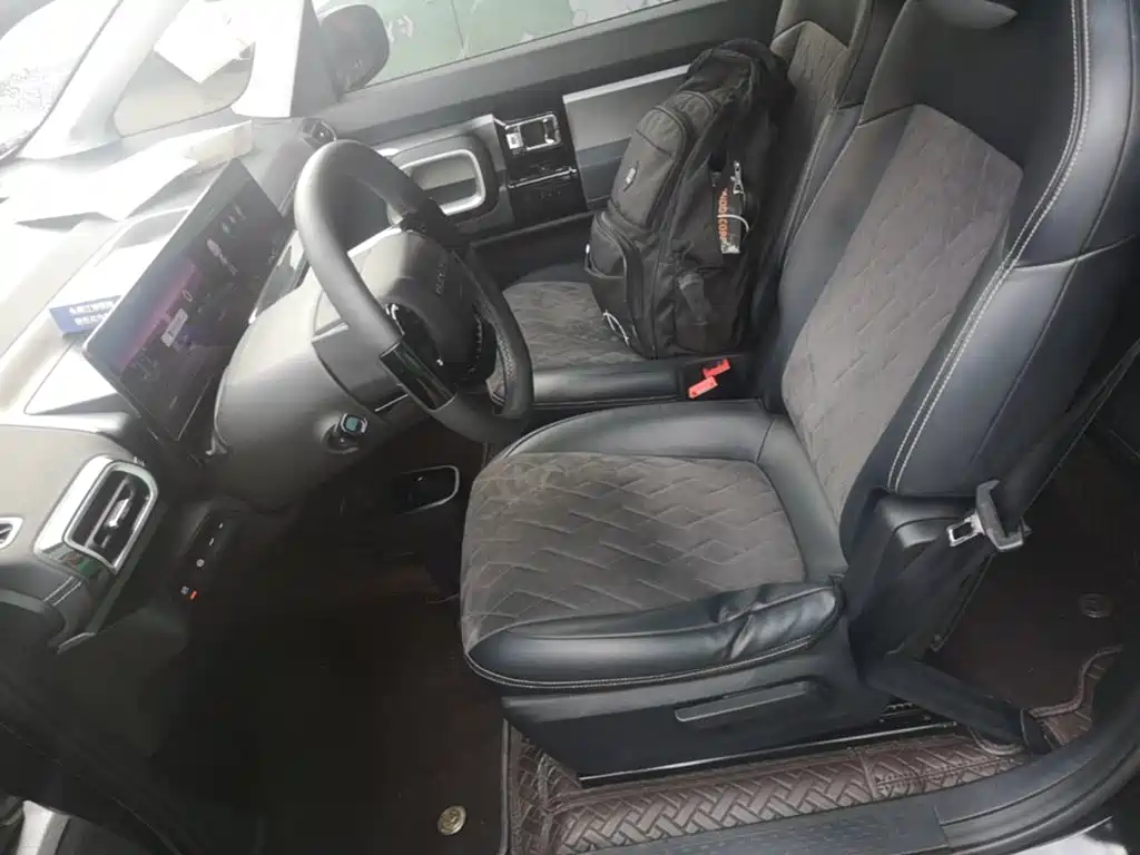 Baojun KiWi EV 2023 — фото 15
