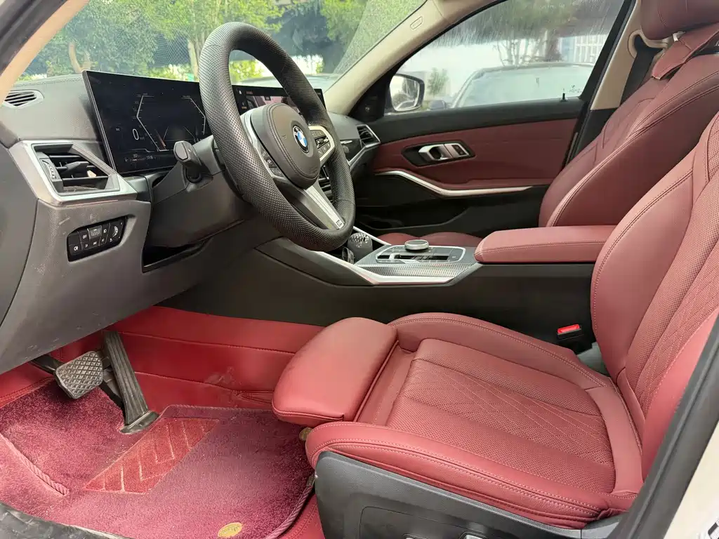 BMW 3 Series 2023