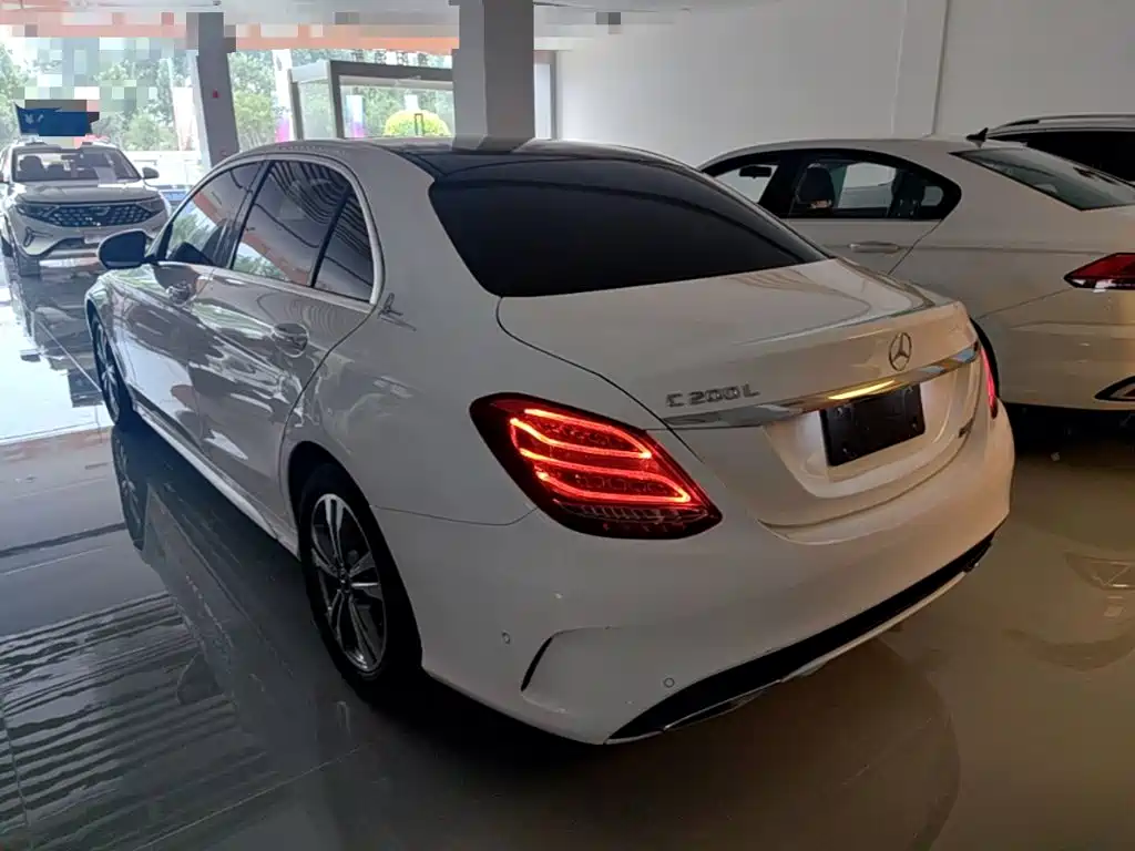 Mercedes-Benz C-Class 2018