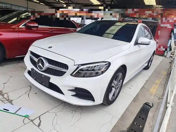 Mercedes-Benz C-Class 2021